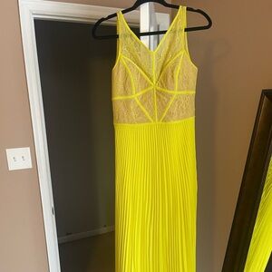 BCBG Elegant Yellow Lace Maxi Dress